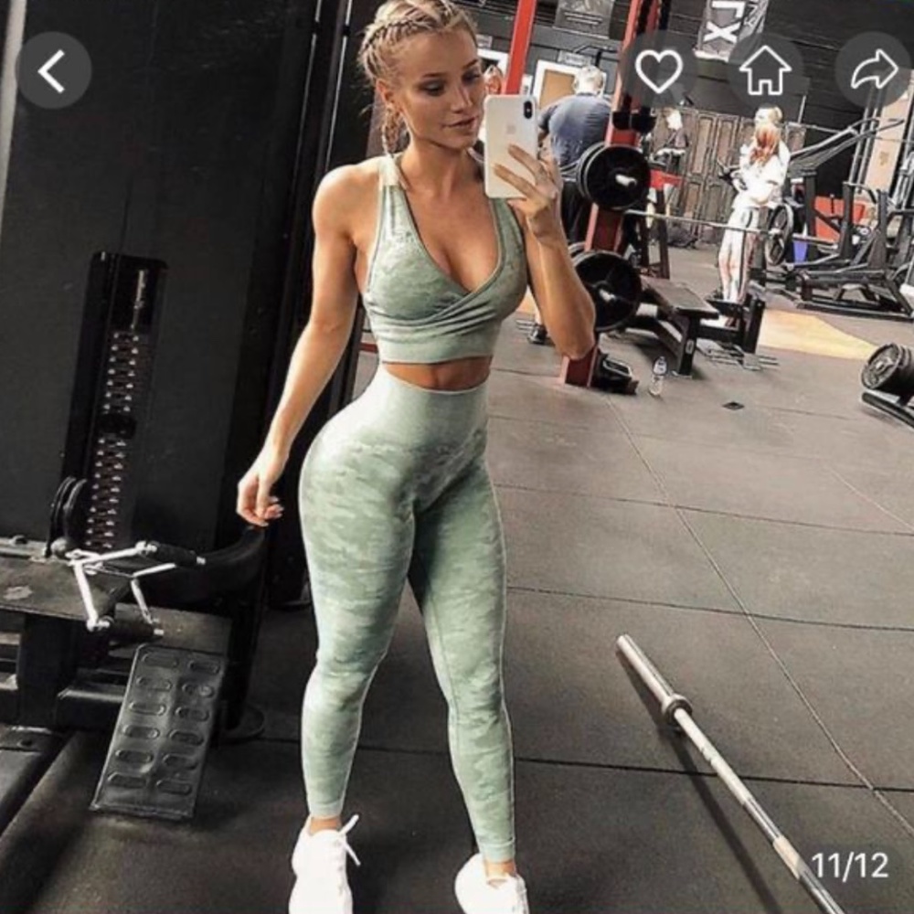 Green Seamless Camo Workout Set